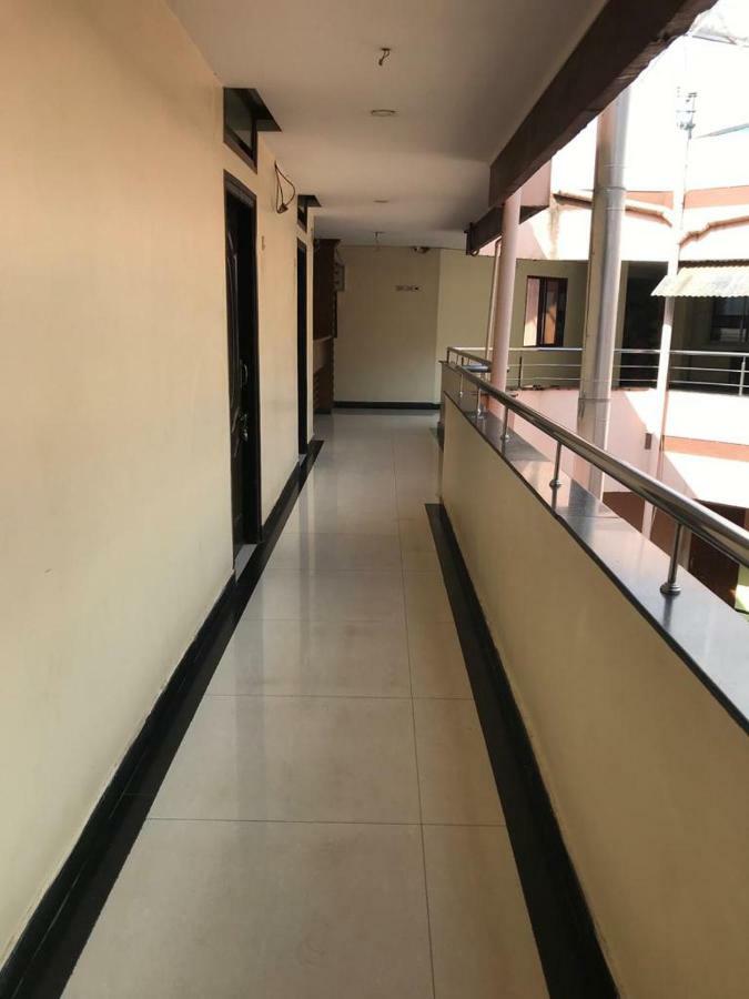 Bharati Lodge Hubli Exterior foto
